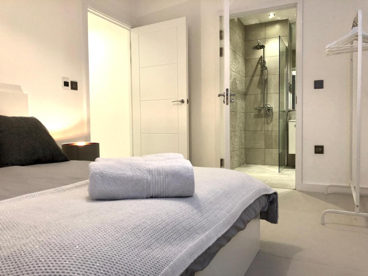 Panoramic Park And City Penthouses Retreat Лондон Екстериор снимка