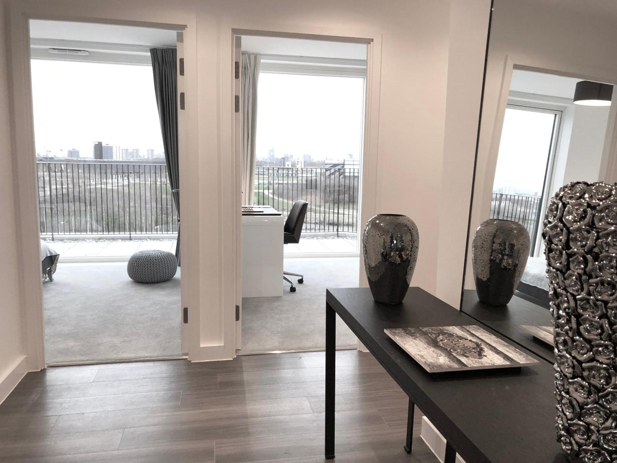 Panoramic Park And City Penthouses Retreat Лондон Екстериор снимка
