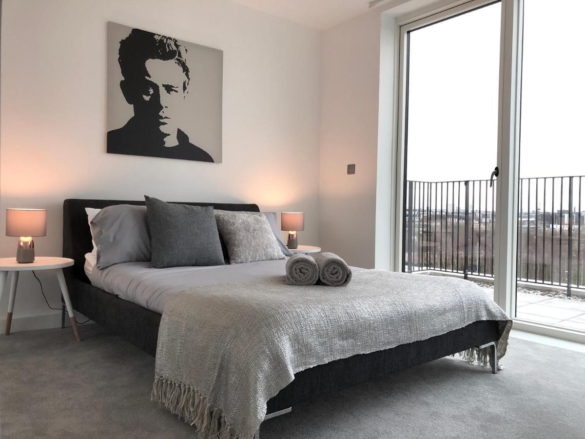 Panoramic Park And City Penthouses Retreat Лондон Екстериор снимка