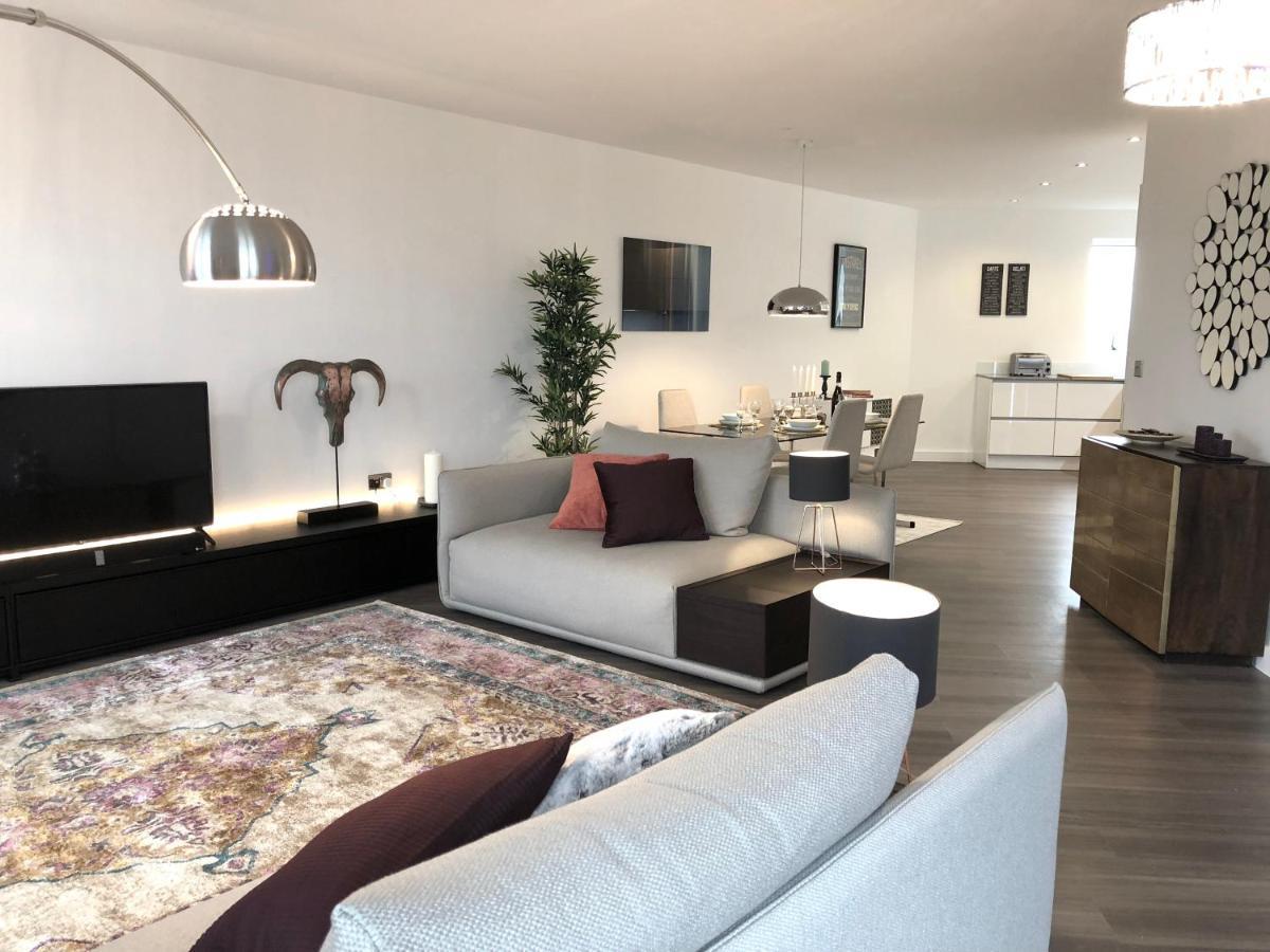 Panoramic Park And City Penthouses Retreat Лондон Екстериор снимка